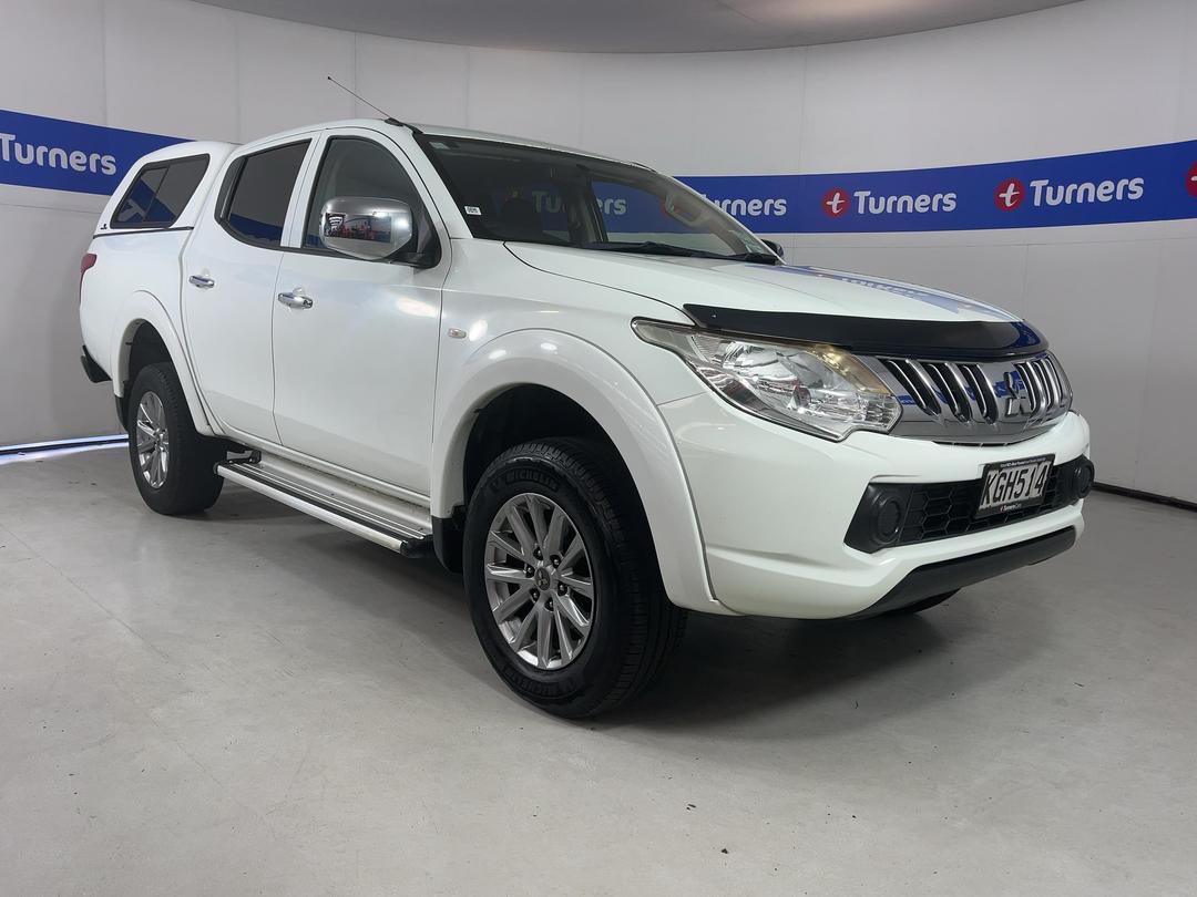 Photo '1' of Mitsubishi Triton