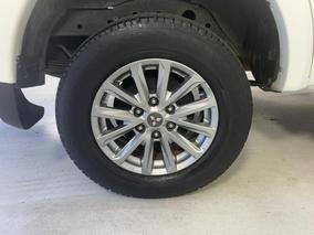 Photo '12' of Mitsubishi Triton