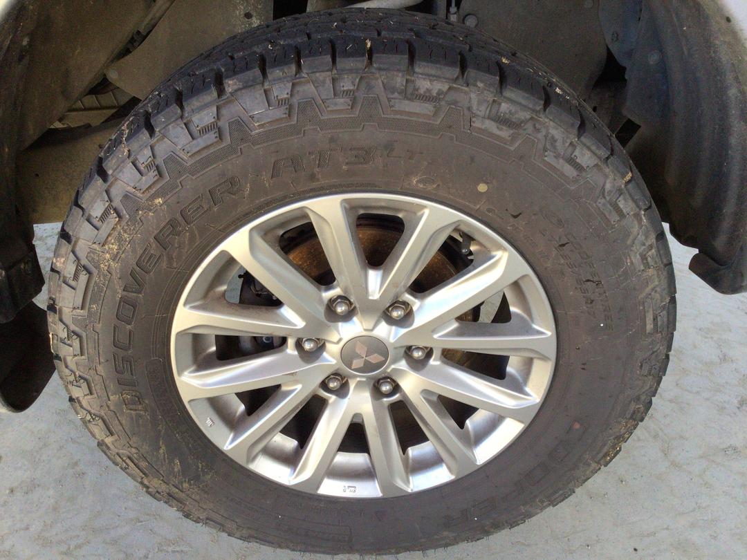 Photo '9' of Mitsubishi Triton D/CAB Glxr Photo '9' of Mitsubishi Triton D/CAB Glxr
