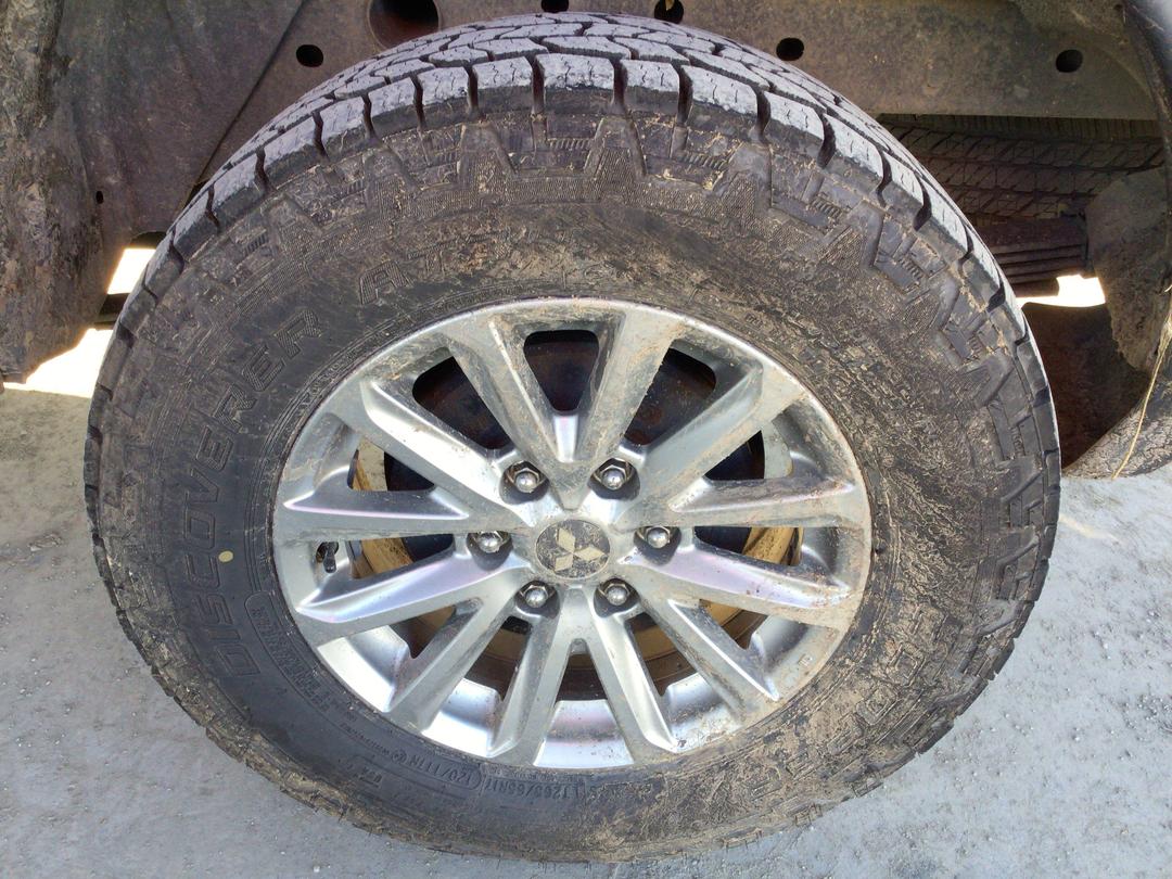 Photo '11' of Mitsubishi Triton D/CAB Glxr Photo '11' of Mitsubishi Triton D/CAB Glxr