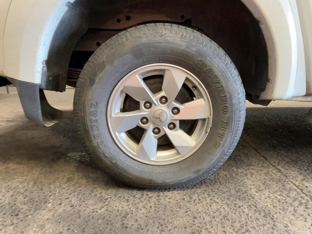 Photo '10' of Mitsubishi Triton D/CAB GLX Photo '10' of Mitsubishi Triton D/CAB GLX
