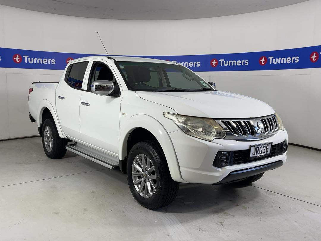 Photo '1' of Mitsubishi Triton