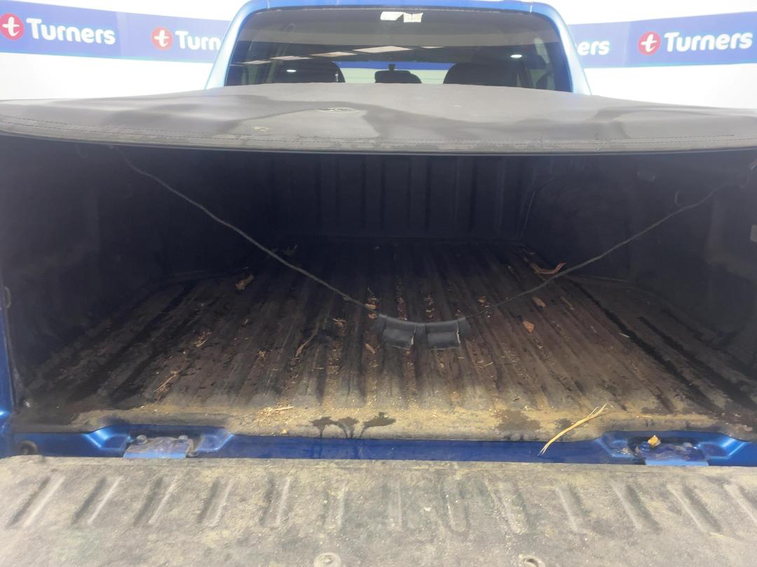 Photo '14' of Mitsubishi Triton