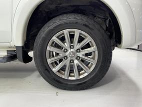 Photo '9' of Mitsubishi Triton