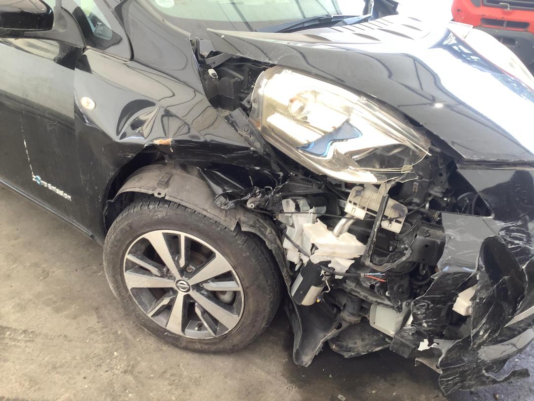 Photo '4' of Nissan Leaf