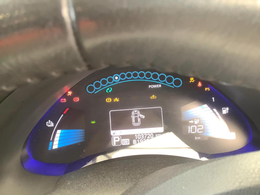 Photo '14' of Nissan Leaf