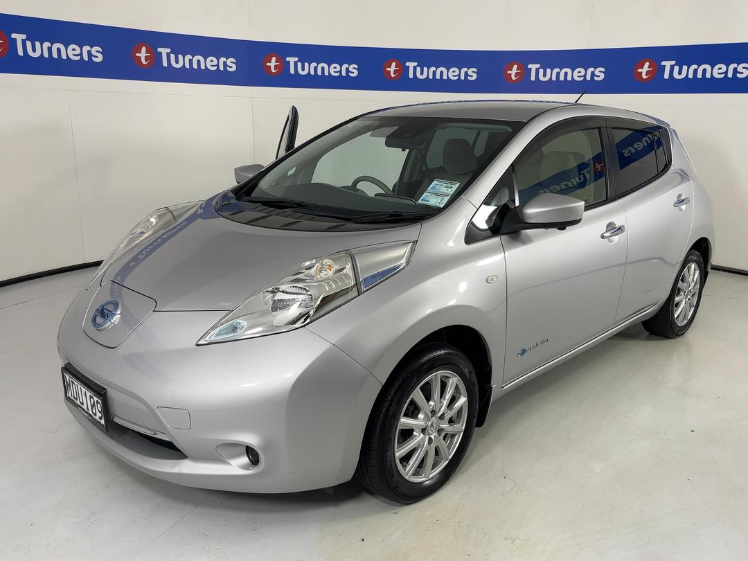 Photo '4' of Nissan Leaf