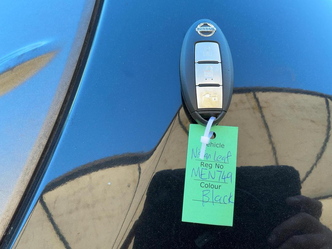 Photo '15' of Nissan Leaf Photo '15' of Nissan Leaf