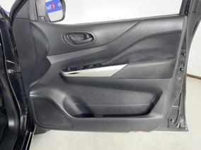 Photo '15' of Nissan Navara