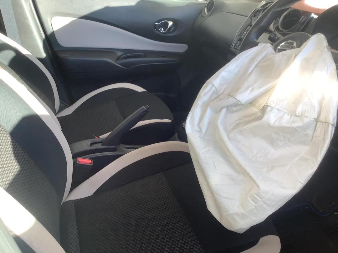 Photo '14' of Nissan Note E Power