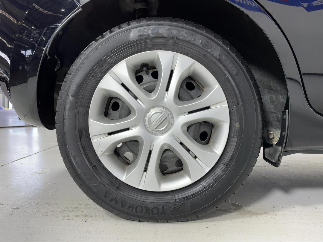 Photo '12' of Nissan Note