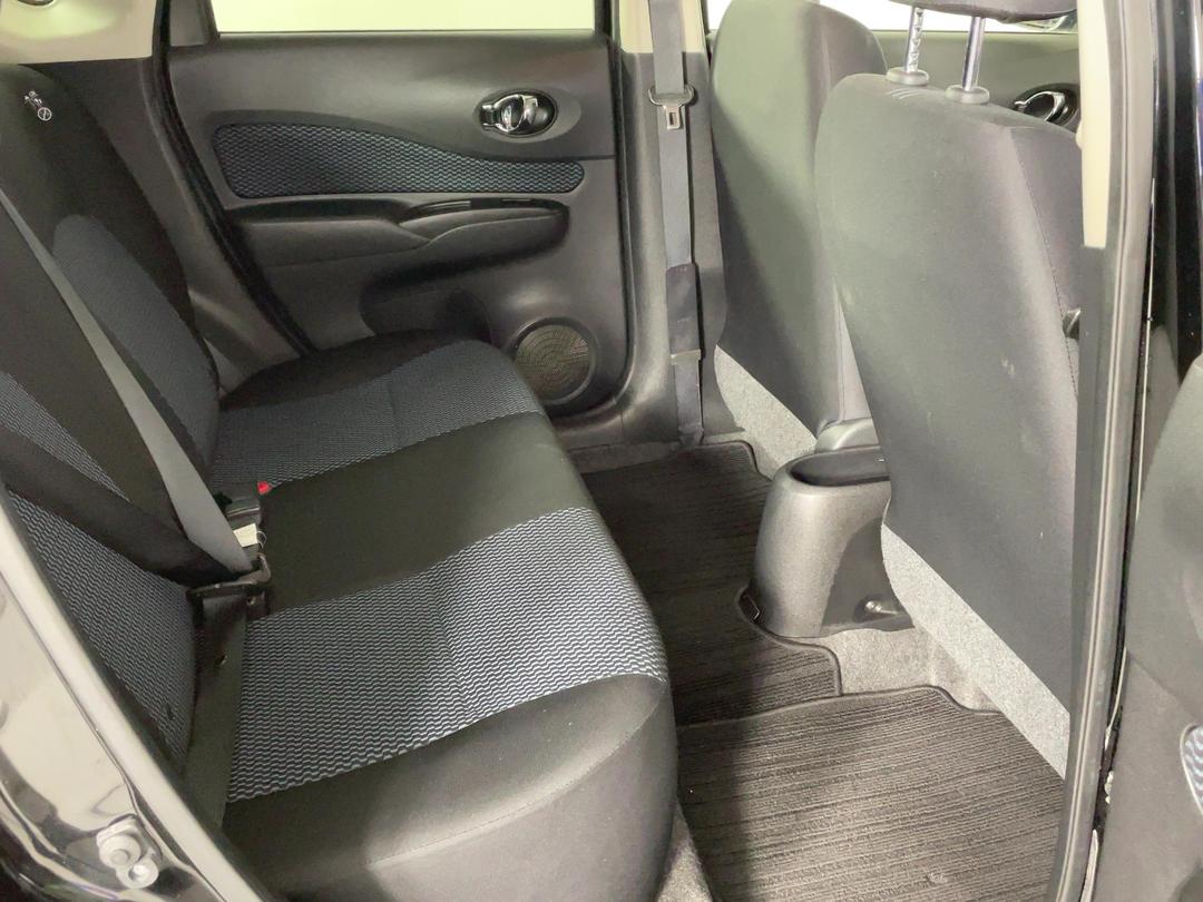 Photo '20' of Nissan Note