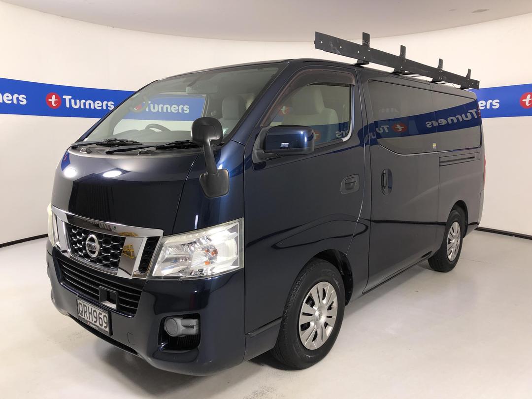 Photo '4' of Nissan NV350