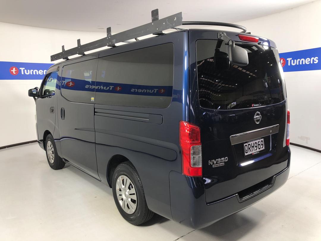 Photo '5' of Nissan NV350