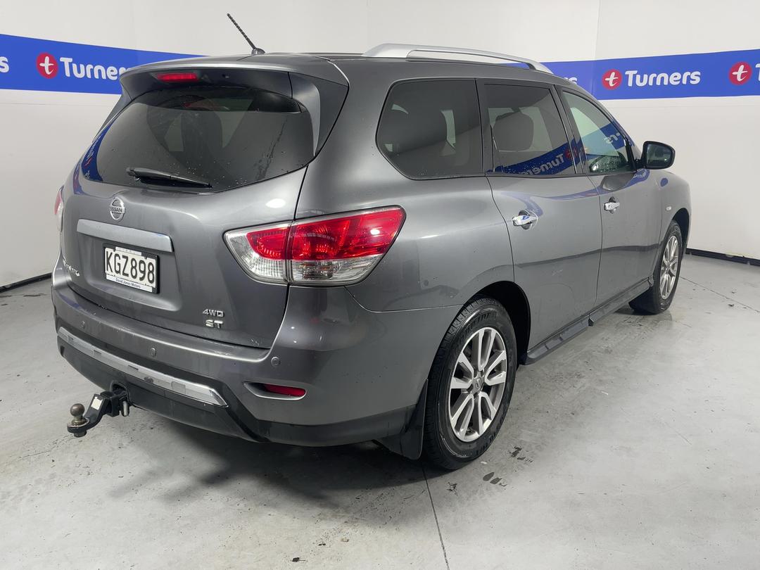 Photo '7' of Nissan Pathfinder