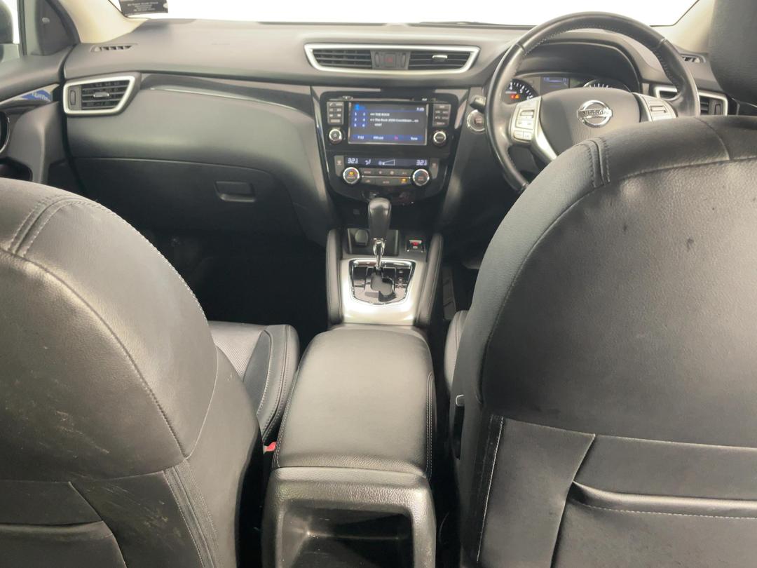 Photo '18' of Nissan Qashqai