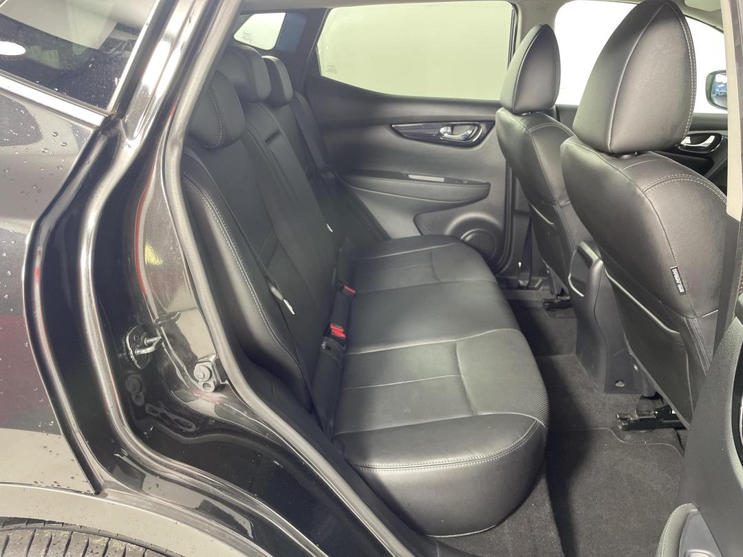 Photo '20' of Nissan Qashqai