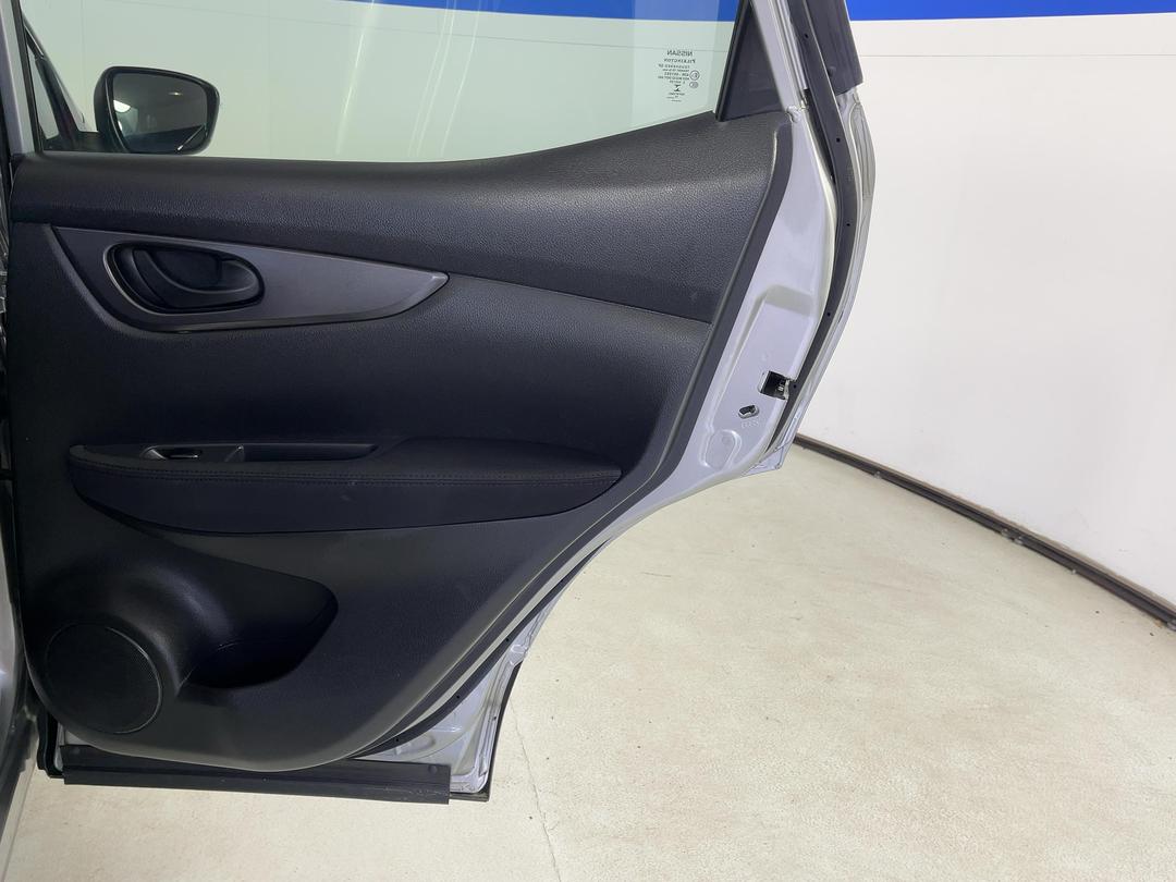 Photo '19' of Nissan Qashqai