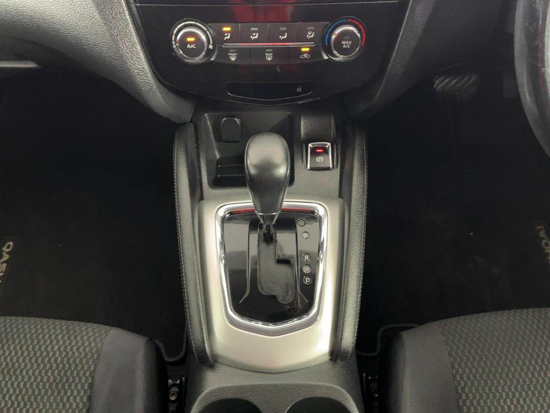 Photo '18' of Nissan Qashqai