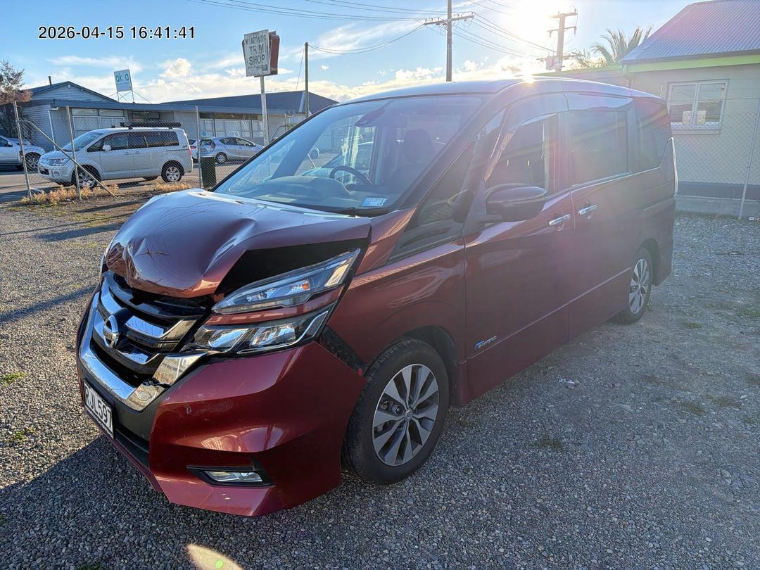 Photo '4' of Nissan Serena S-Hybrid