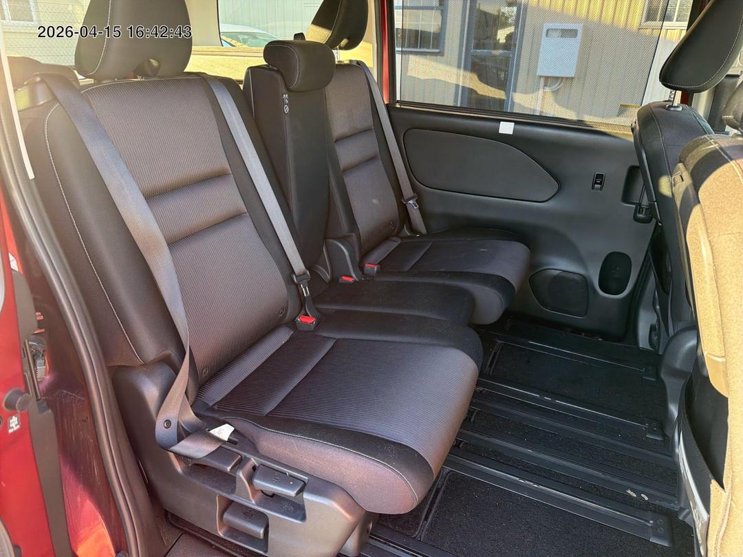 Photo '11' of Nissan Serena S-Hybrid