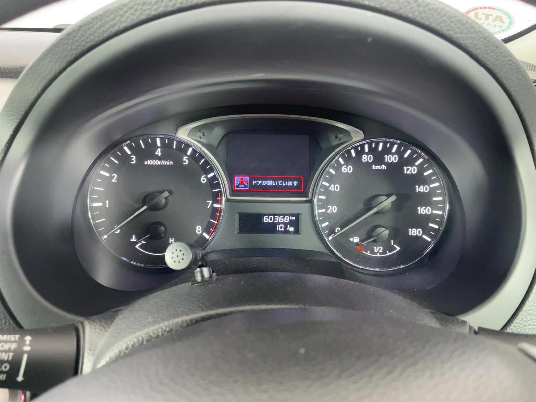 Photo '21' of Nissan Teana