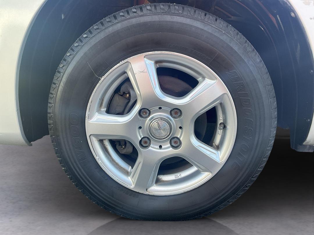 Photo '10' of Nissan Vanette