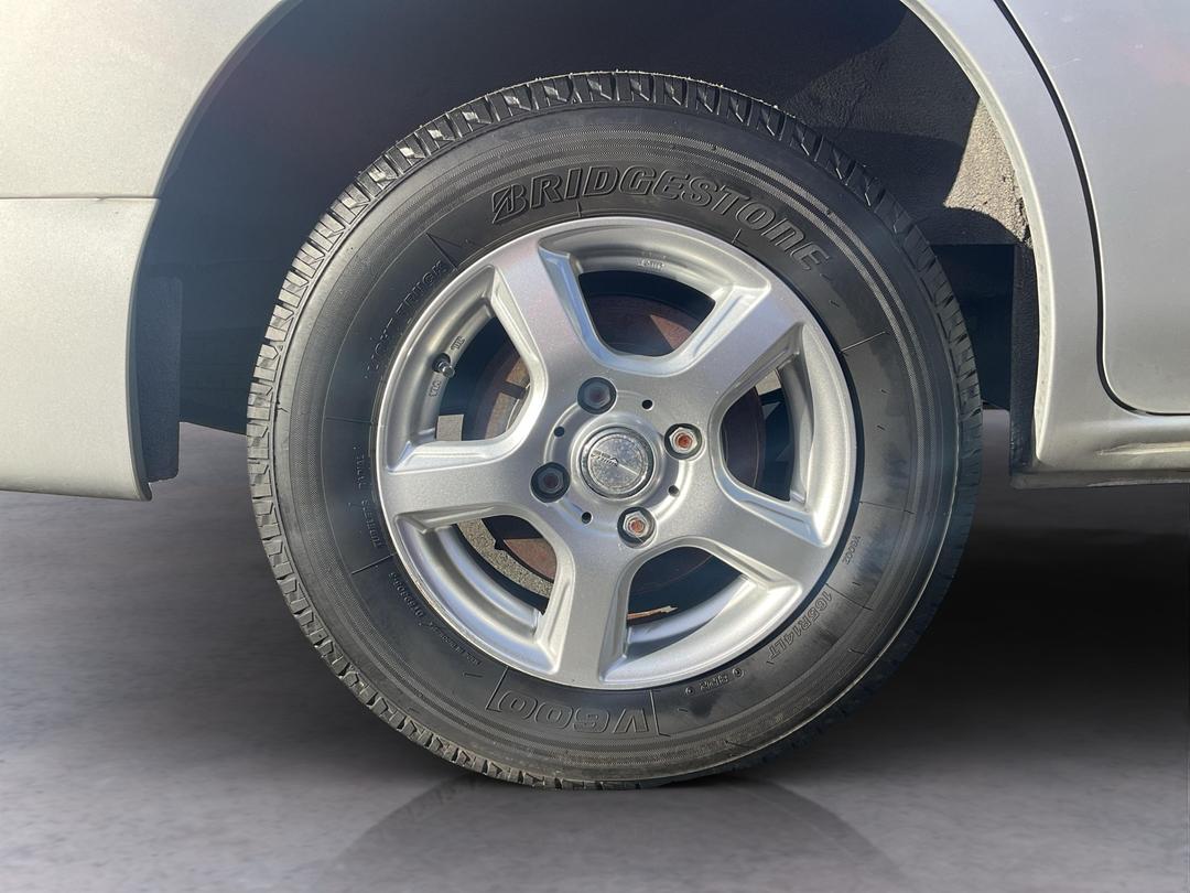 Photo '12' of Nissan Vanette