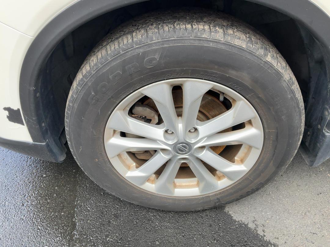 Photo '11' of Nissan X-Trail ST