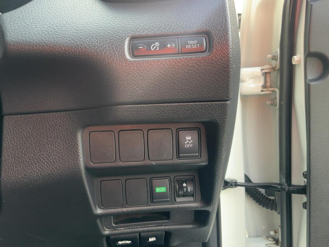 Photo '25' of Nissan X-Trail