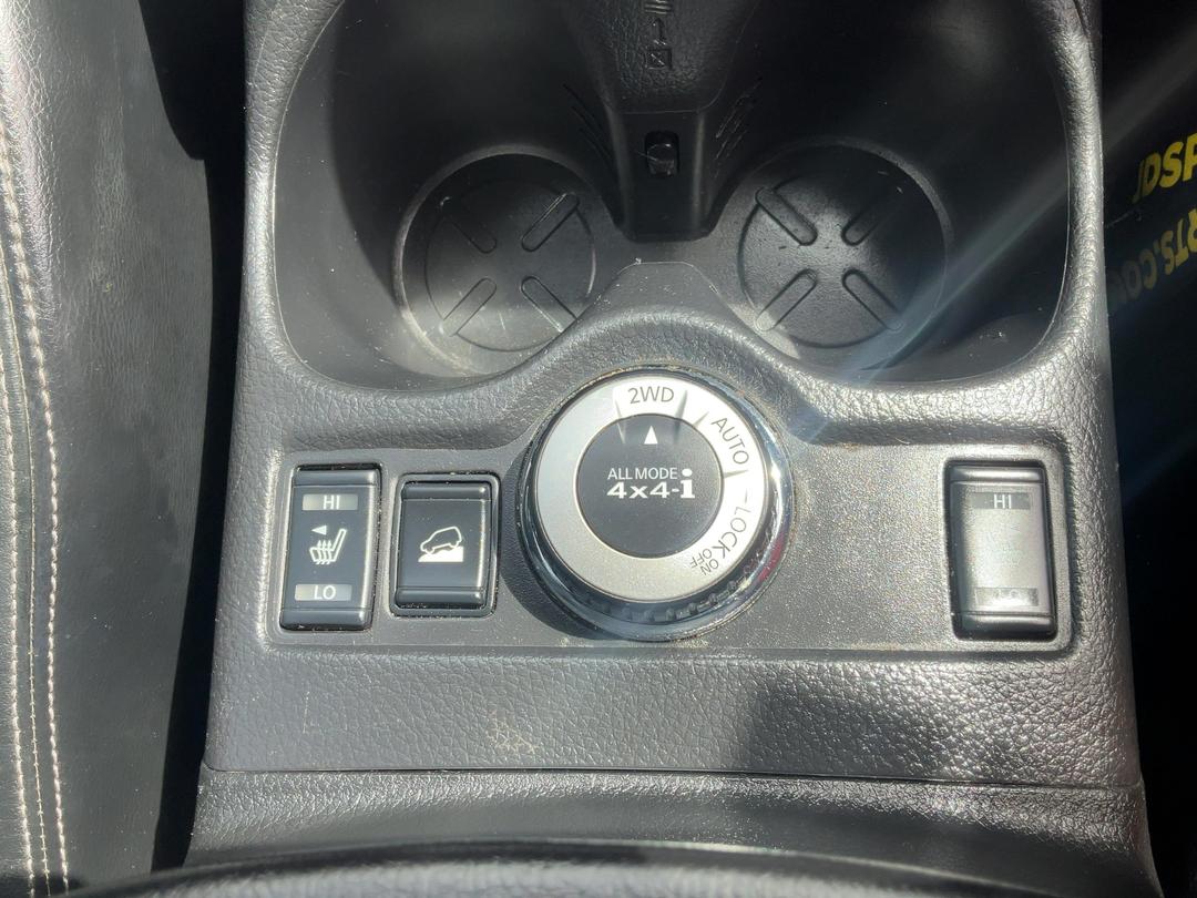 Photo '32' of Nissan X-Trail