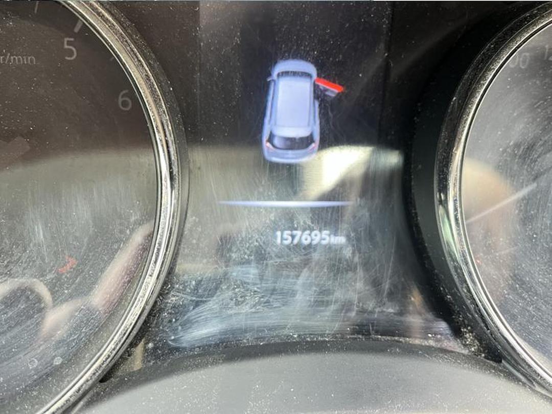 Photo '12' of Nissan X-Trail TI