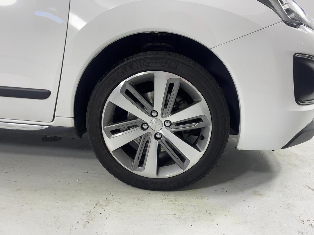 Photo '9' of Peugeot 3008