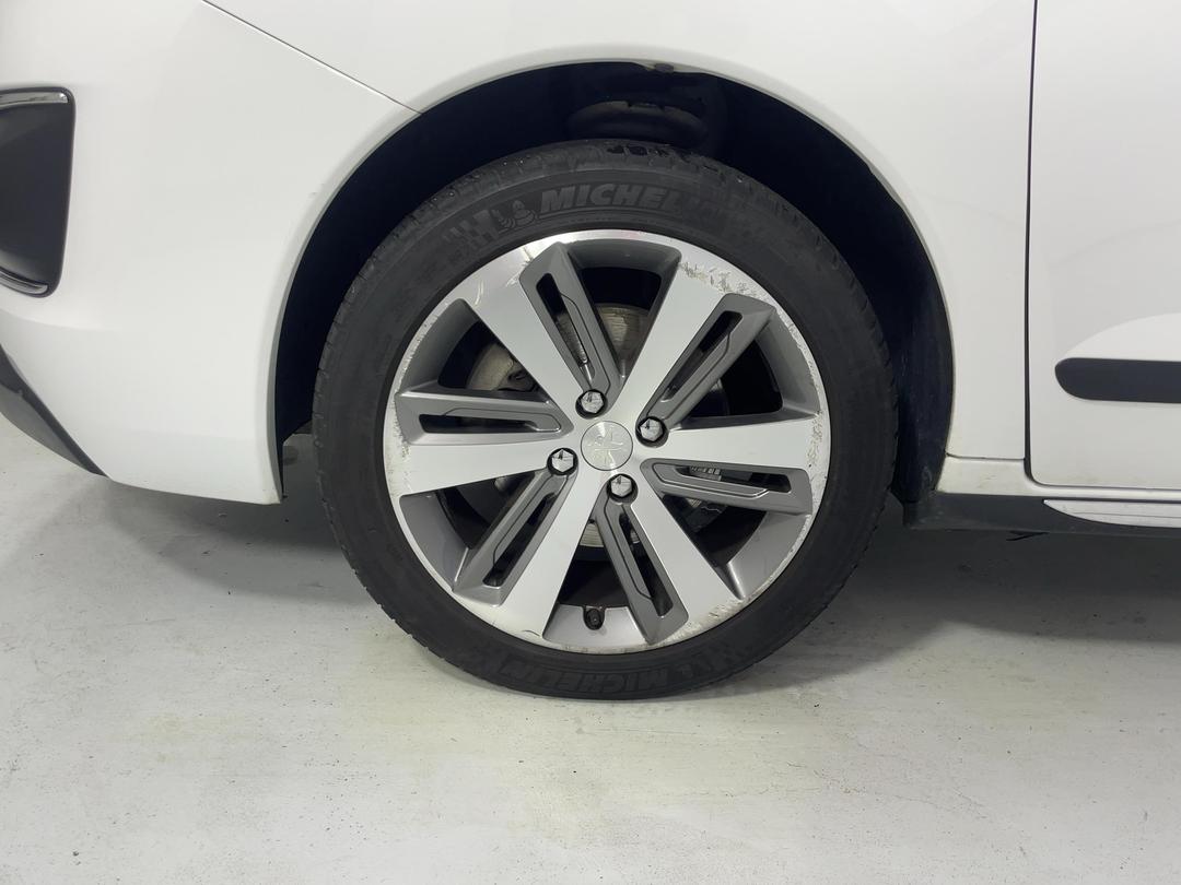 Photo '10' of Peugeot 3008