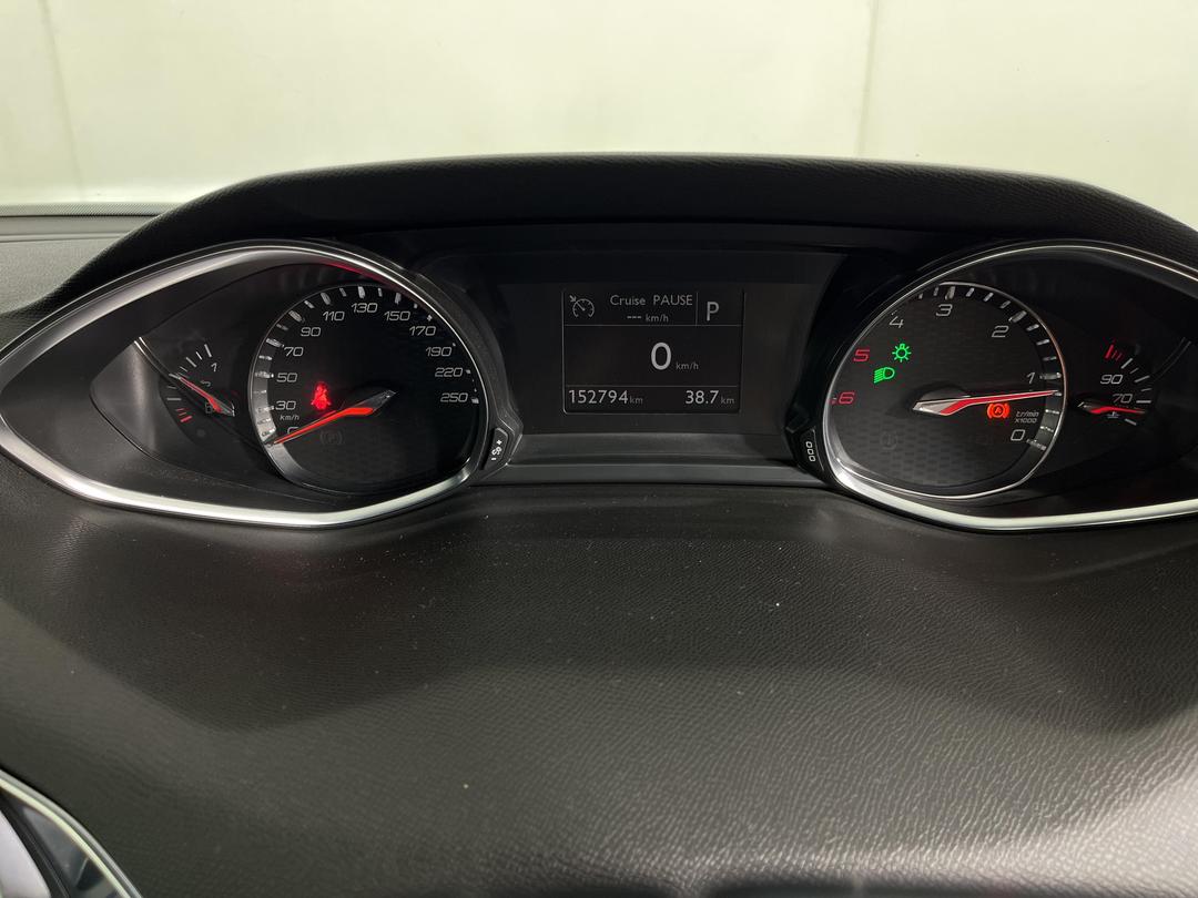 Photo '21' of Peugeot 308