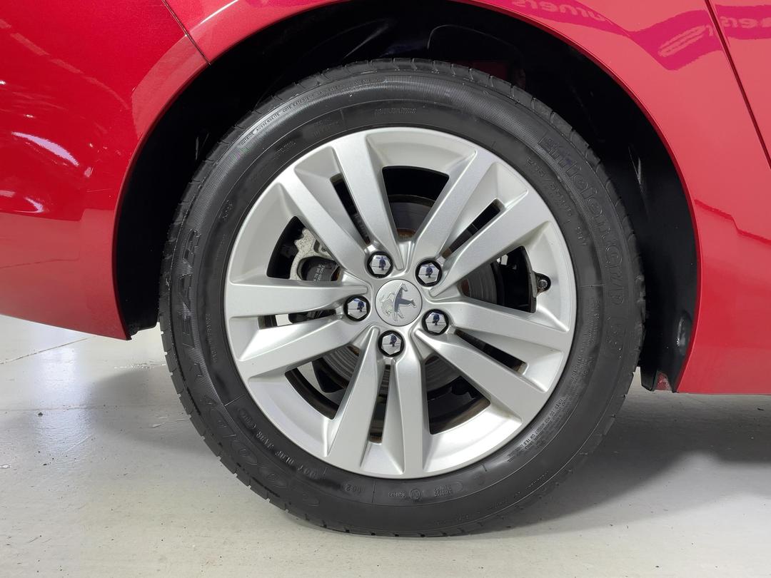 Photo '12' of Peugeot 308
