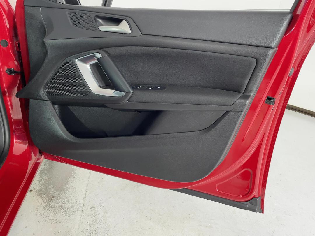 Photo '15' of Peugeot 308