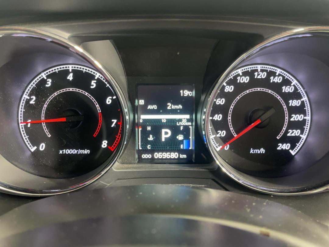 Photo '21' of Peugeot 4008