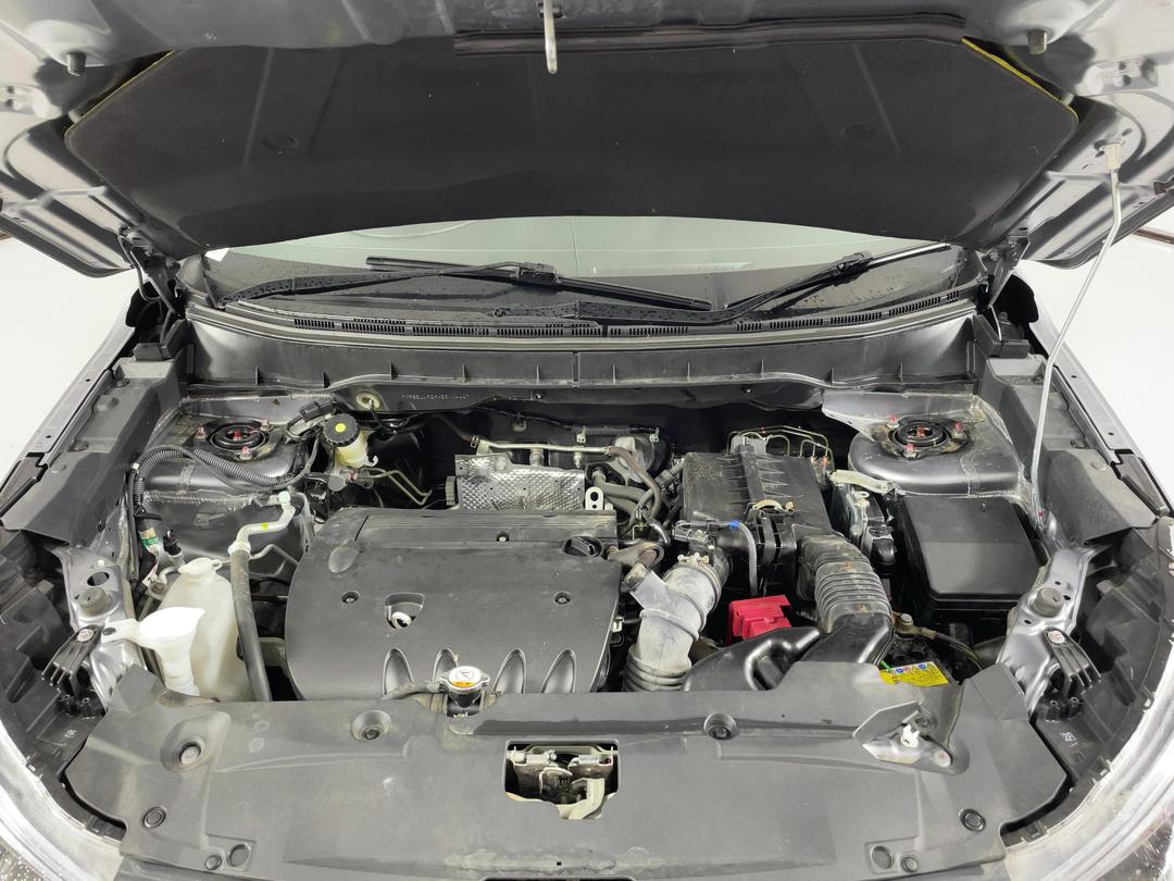 Photo '13' of Peugeot 4008