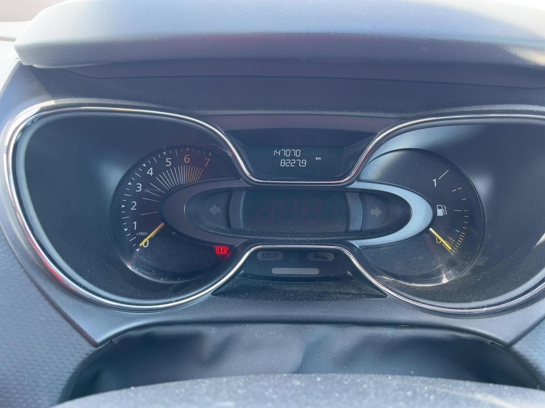 Photo '19' of Renault Captur Dynamique Photo '19' of Renault Captur Dynamique