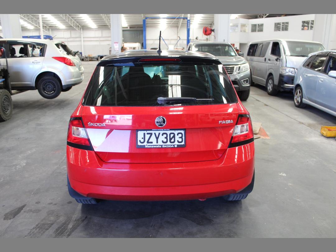Photo '5' of Skoda Fabia 81KW TSI DSG Photo '5' of Skoda Fabia 81KW TSI DSG