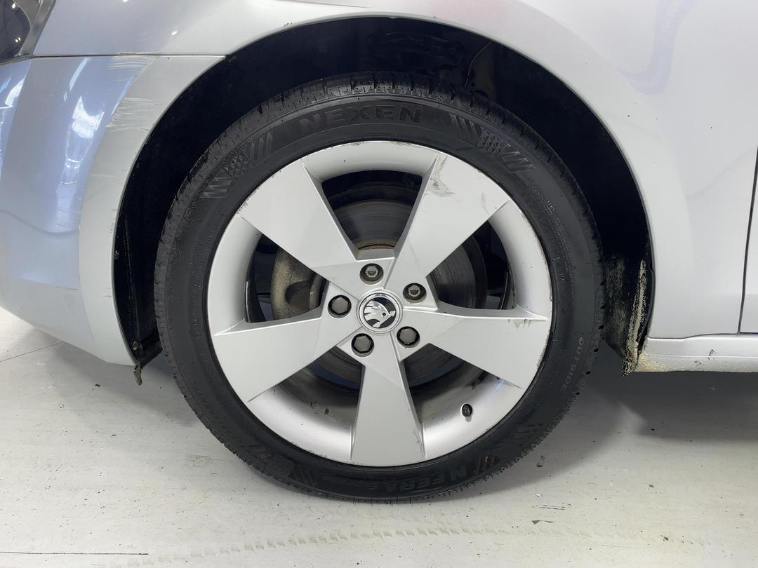 Photo '10' of Skoda Octavia