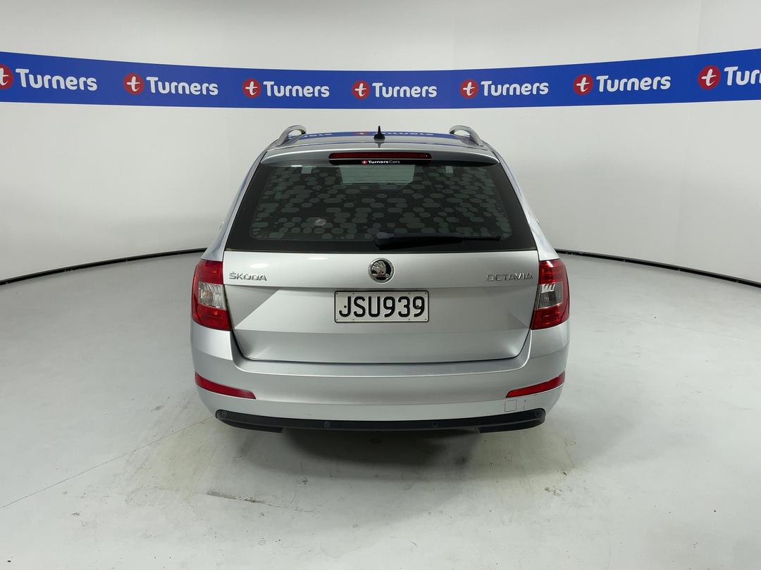 Photo '6' of Skoda Octavia