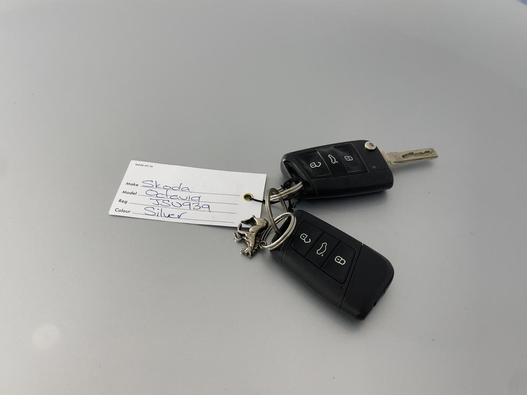 Photo '22' of Skoda Octavia