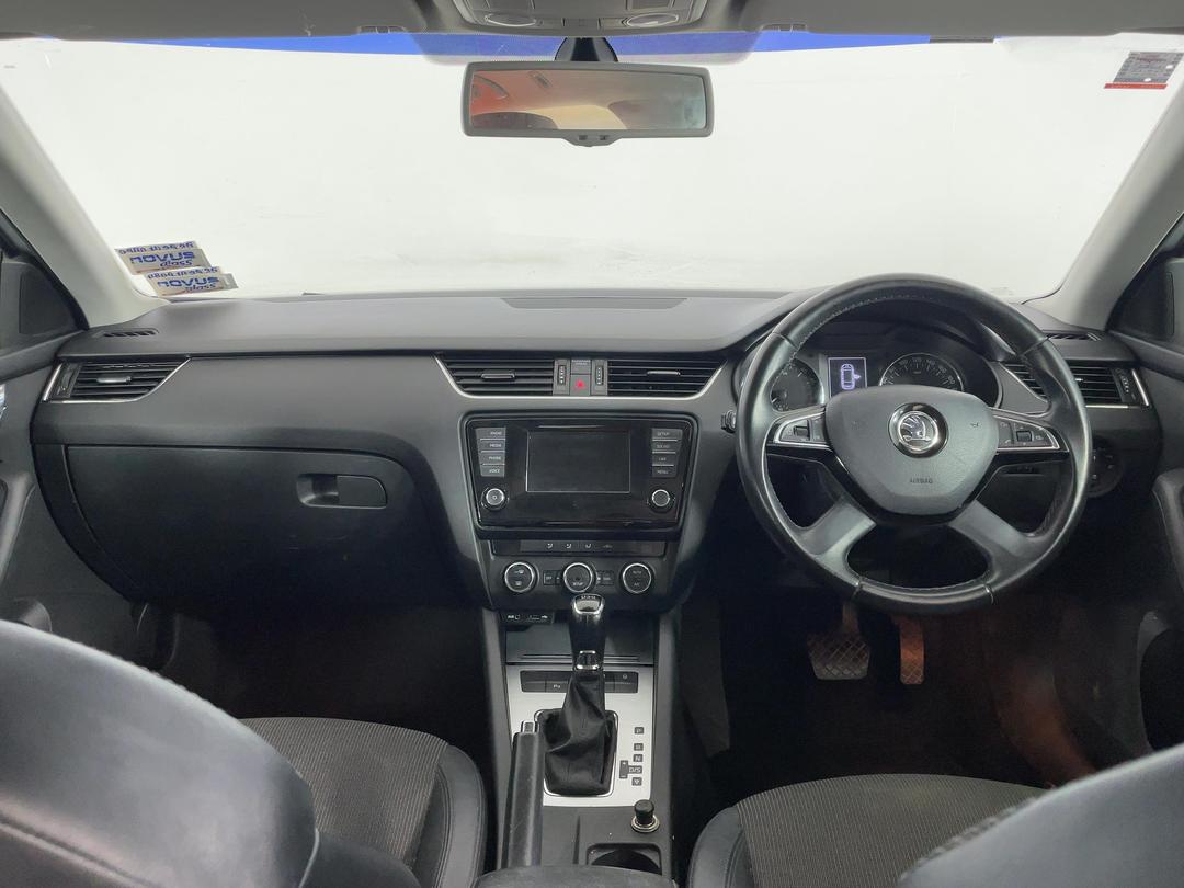 Photo '17' of Skoda Octavia