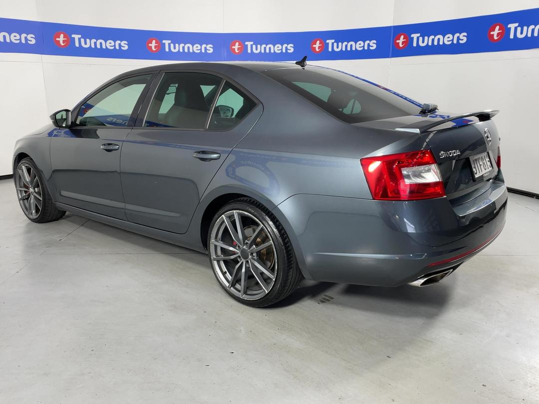 Photo '5' of Skoda Octavia