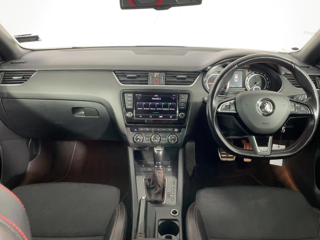Photo '17' of Skoda Octavia