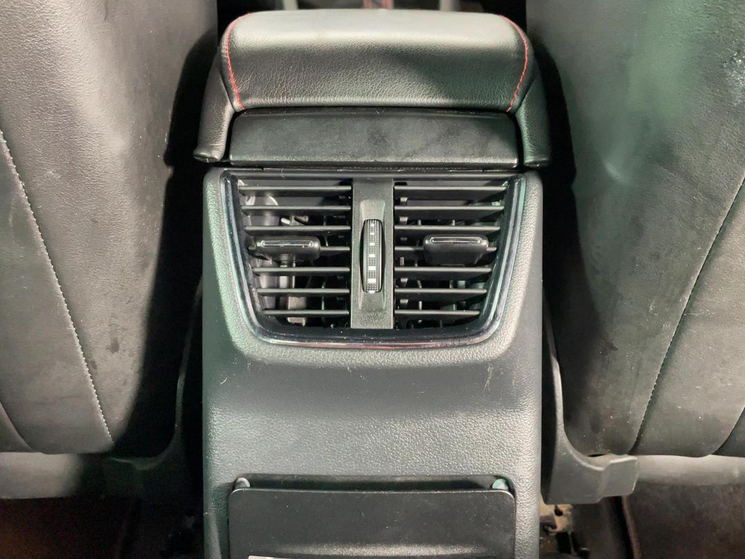 Photo '34' of Skoda Octavia