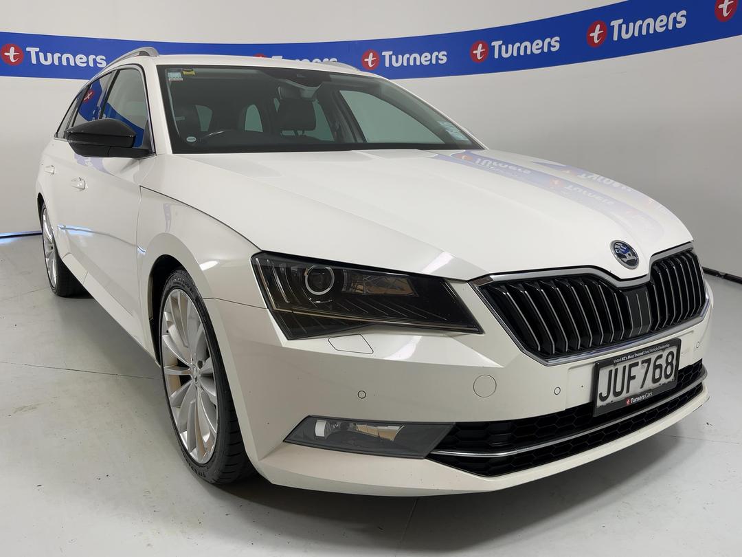 Photo '1' of Skoda Superb