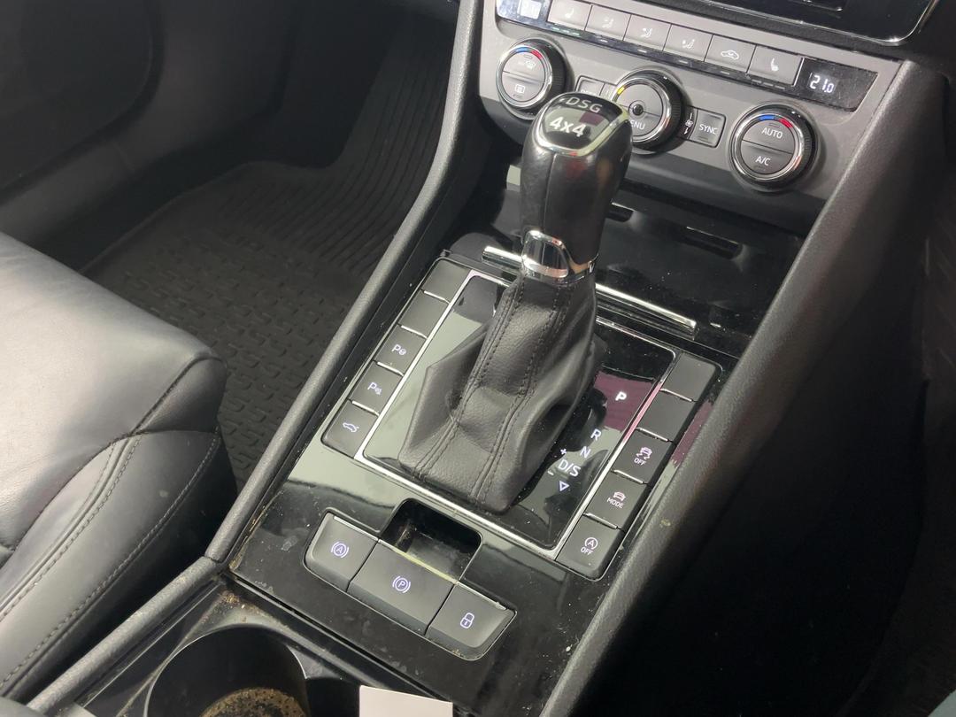 Photo '27' of Skoda Superb